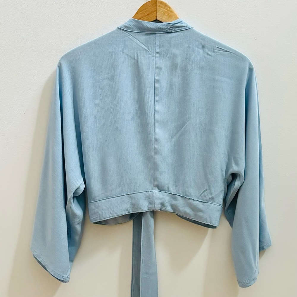 NWT Blue Life Long Sleeve Blue Top - Picture 6 of 8